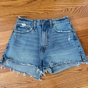 Abercrombie & Fitch The Mom Short - Curve Love